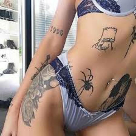 Meet your Posher, Rachel - Picture 1 of 1